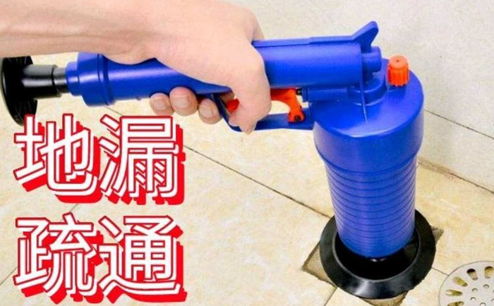 齐干却勒街道疏通地漏